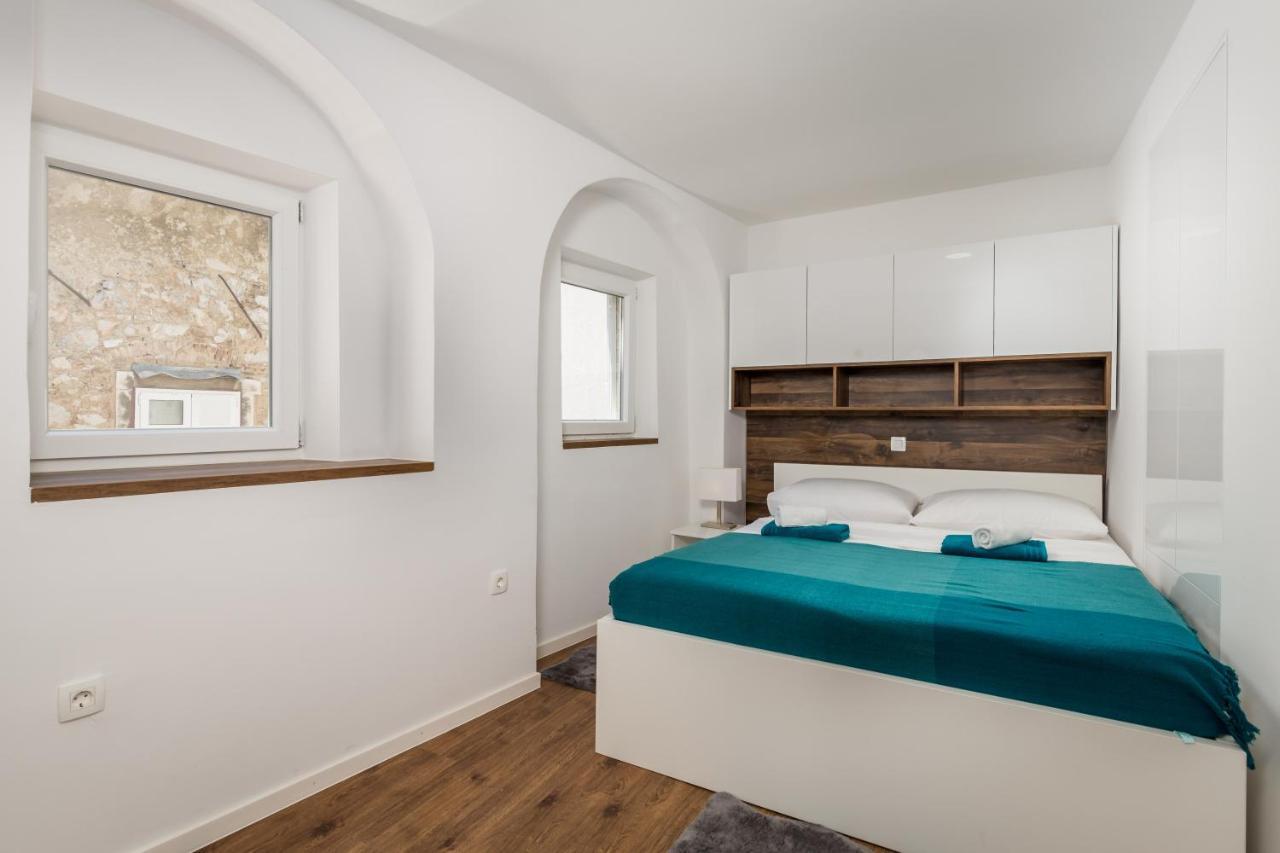 Central Apartments Dalmatina Rijeka Extérieur photo
