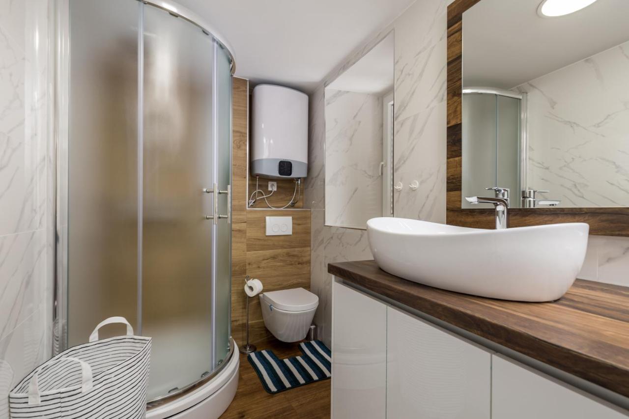 Central Apartments Dalmatina Rijeka Extérieur photo