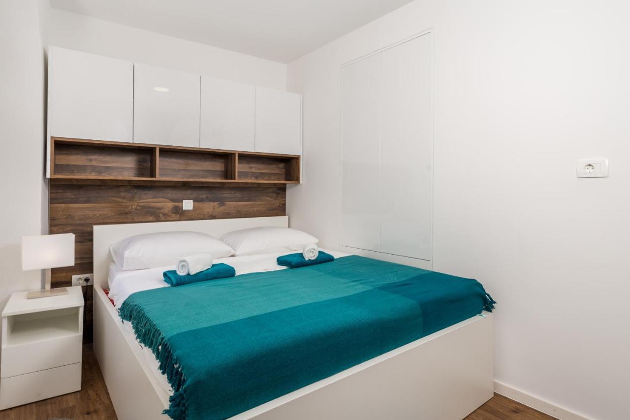 Central Apartments Dalmatina Rijeka Chambre photo